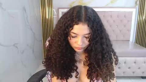 Shalon  online show from December 7, 2024, 4:14 pm