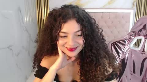 Shalon  online show from December 21, 2024, 4:25 pm