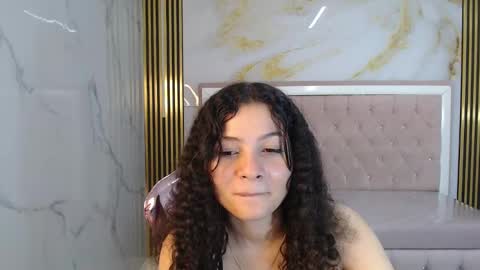 Shalon  online show from January 3, 2025, 4:06 pm