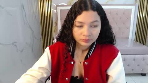 Shalon  online show from January 14, 2025, 1:06 pm