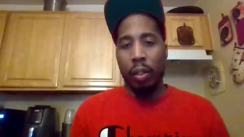 Snapshot of shameak chatting on December 2, 2024, 3:47 pm Shameak online show from December 2, 2024, 3:47 pm