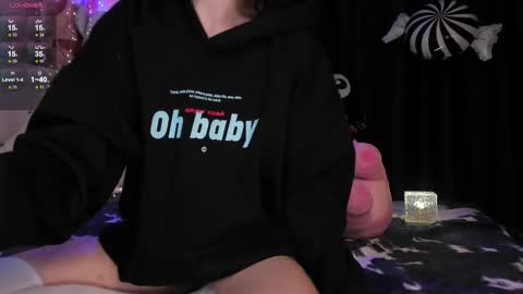 shameles_pussy online show from October 19, 2025, 12:50 pm