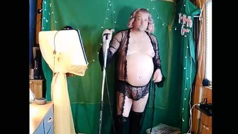 NakedSinger online show from April 12, 2026, 3:39 pm