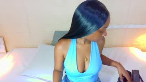 Snapshot of shamira_moore chatting on April 28, 2026, 8:25 pm Catalina online show from April 28, 2026, 8:25 pm