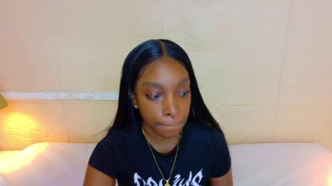 Snapshot of shamira_moore chatting on May 11, 2026, 8:17 pm Catalina online show from May 11, 2026, 8:17 pm