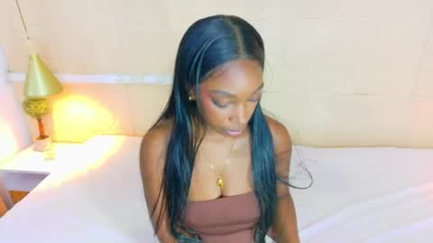 Snapshot of shamira_moore chatting on May 16, 2026, 7:23 pm Catalina online show from May 16, 2026, 7:23 pm