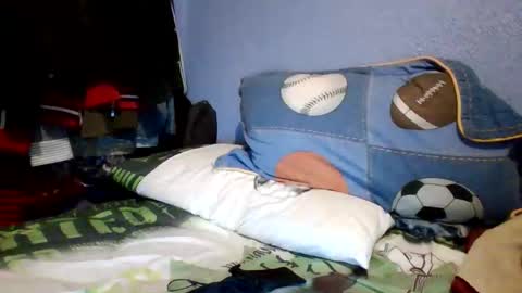 Ivonne online show from December 20, 2025, 7:37 am