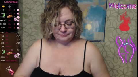 shamrock_069 online show from December 9, 2024, 1:51 am