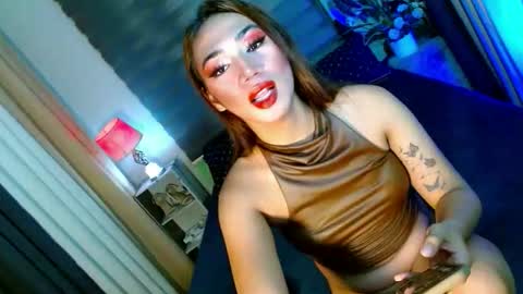 Snapshot of shane_hugexx chatting on September 15, 2025, 6:08 pm MISS SHANE online show from September 15, 2025, 6:08 pm