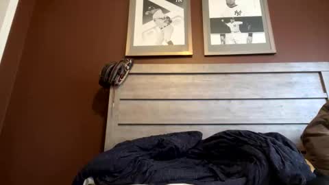 ShaneConn online show from December 14, 2025, 7:40 pm