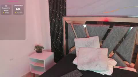 Shanel Elyse online show from June 3, 2026, 2:33 pm