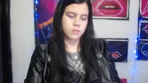Snapshot of shanellmoore chatting on February 15, 2025, 8:22 pm Shanell Moore online show from February 15, 2025, 8:22 pm