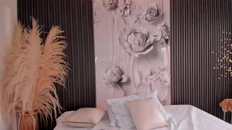 Snapshot of shaniadaniels chatting on February 15, 2026, 10:17 pm ShaniaDaniels online show from February 15, 2026, 10:17 pm