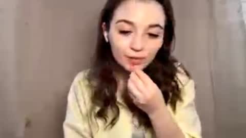 Lillian online show from July 3, 2026, 9:16 am
