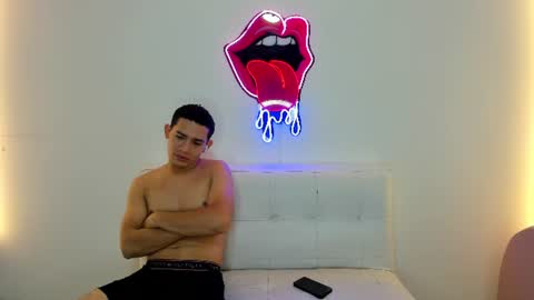 shannelpink_ online show from August 2, 2026, 1:37 am