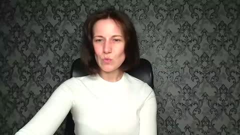 Snapshot of shannen_sweet chatting on March 21, 2026, 8:19 am Shannen online show from March 21, 2026, 8:19 am