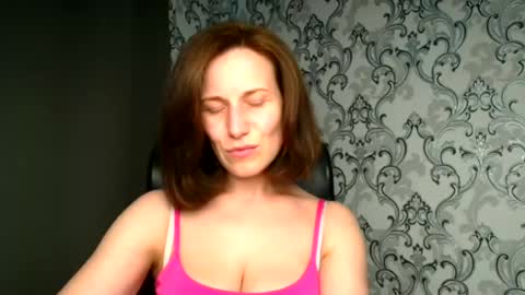 Snapshot of shannen_sweet chatting on June 12, 2026, 11:20 am Shannen online show from June 12, 2026, 11:20 am