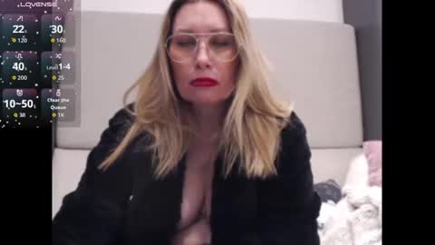 Snapshot of shannon07 chatting on January 14, 2026, 2:50 am Shannon07 online show from January 14, 2026, 2:50 am