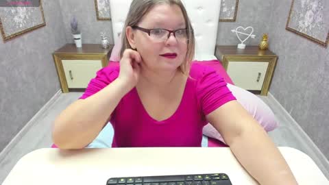 Shannon online show from December 4, 2024, 8:45 am