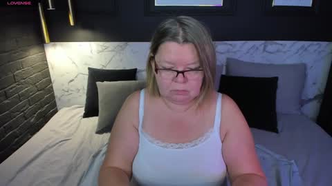 Shannon online show from December 13, 2024, 5:49 am