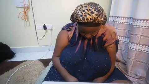 shanny_123 online show from November 12, 2025, 1:17 am