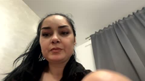 shannyalopez online show from February 24, 2026, 9:57 pm