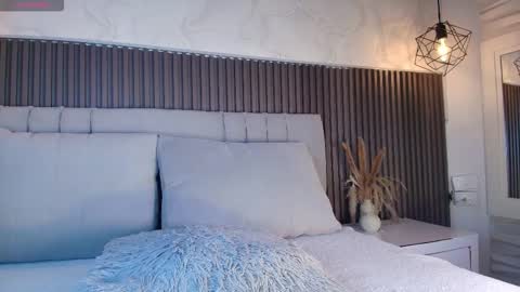 Snapshot of shanonclark chatting on March 14, 2026, 6:24 pm SHANON online show from March 14, 2026, 6:24 pm