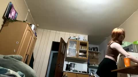 Snapshot of shantaeburleson chatting on October 14, 2025, 5:08 am Kristin online show from October 14, 2025, 5:08 am