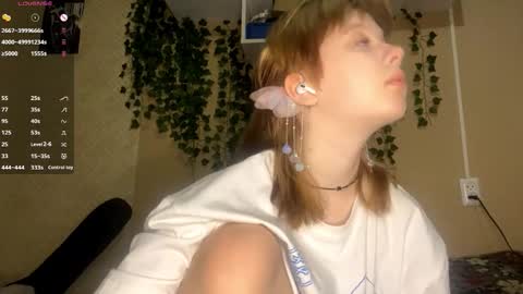 Snapshot of shantaeburleson chatting on November 8, 2025, 3:07 am Kristin online show from November 8, 2025, 3:07 am