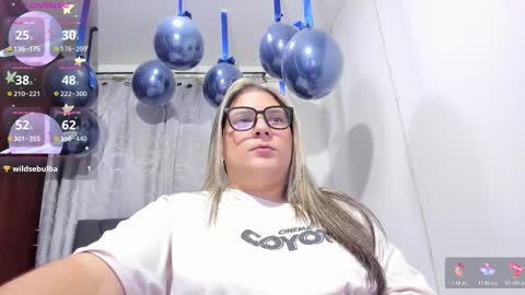 S H A N T A L  S M I T H online show from November 22, 2025, 2:43 am