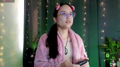 Cat-FOLLOWME and we talk IGshantal cerezo online show from February 23, 2025, 8:55 pm