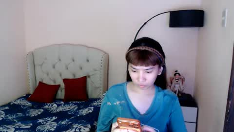 SHANTA FOX  s online show from July 8, 2026, 1:43 am