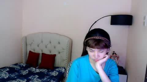 SHANTA FOX  s online show from August 8, 2026, 12:46 am
