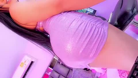 Shantal girls online show from December 25, 2024, 5:16 am