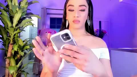 Shantal girls online show from February 15, 2025, 3:52 am