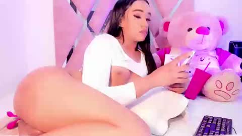 Shantal girls online show from February 21, 2025, 2:16 pm