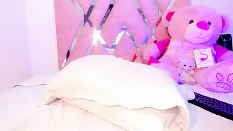 Shantal girls online show from February 22, 2025, 2:08 pm