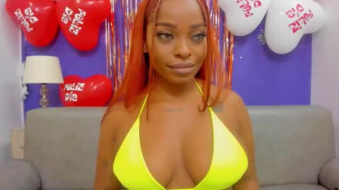 Shantal online show from February 12, 2026, 7:53 pm