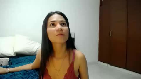 Snapshot of shantalkimberly chatting on November 1, 2025, 11:51 pm maria online show from November 1, 2025, 11:51 pm