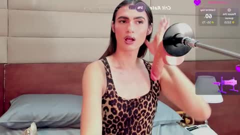 Snapshot of shantall_skinny chatting on September 14, 2025, 3:38 am  Shantall  online show from September 14, 2025, 3:38 am