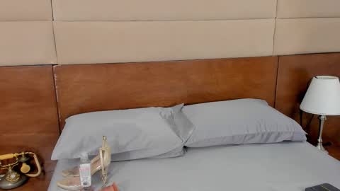  Shantall  online show from February 9, 2026, 2:48 am