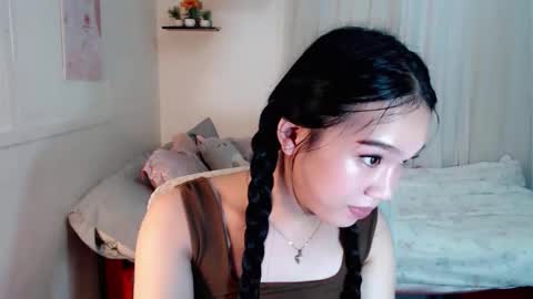 Snapshot of shantel_xx chatting on April 17, 2026, 12:52 pm Shantel online show from April 17, 2026, 12:52 pm
