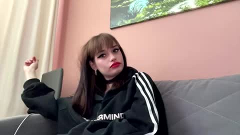 Kira online show from May 10, 2026, 12:10 pm