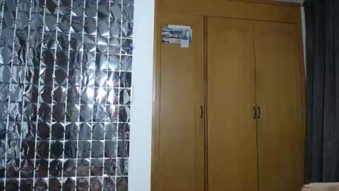 Snapshot of sharickleon11 chatting on September 25, 2025, 2:48 am sharickleon11 online show from September 25, 2025, 2:48 am