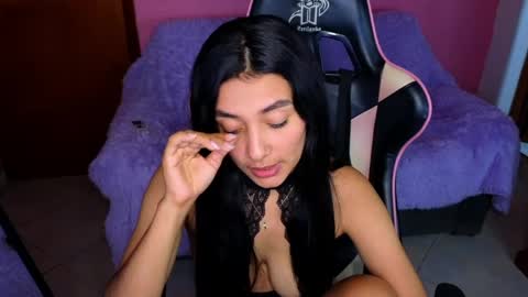 Snapshot of sharlott_pamela chatting on April 29, 2026, 2:21 pm Pamela online show from April 29, 2026, 2:21 pm