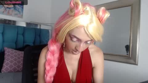 Sharlotte online show from December 5, 2024, 8:44 pm