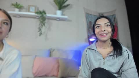 DANI online show from September 15, 2025, 8:20 pm