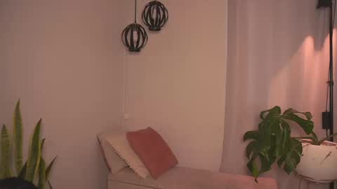 Sharlotte online show from March 14, 2026, 9:53 pm