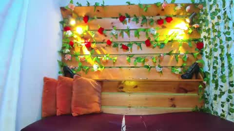 Sharol online show from September 18, 2025, 3:41 am