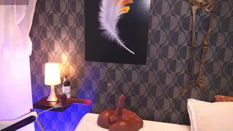 Sharom  online show from October 30, 2025, 7:47 pm